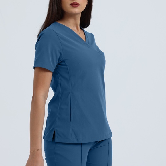 MADELITA SCRUB TOP X-SMALL - Picture 2 of 14